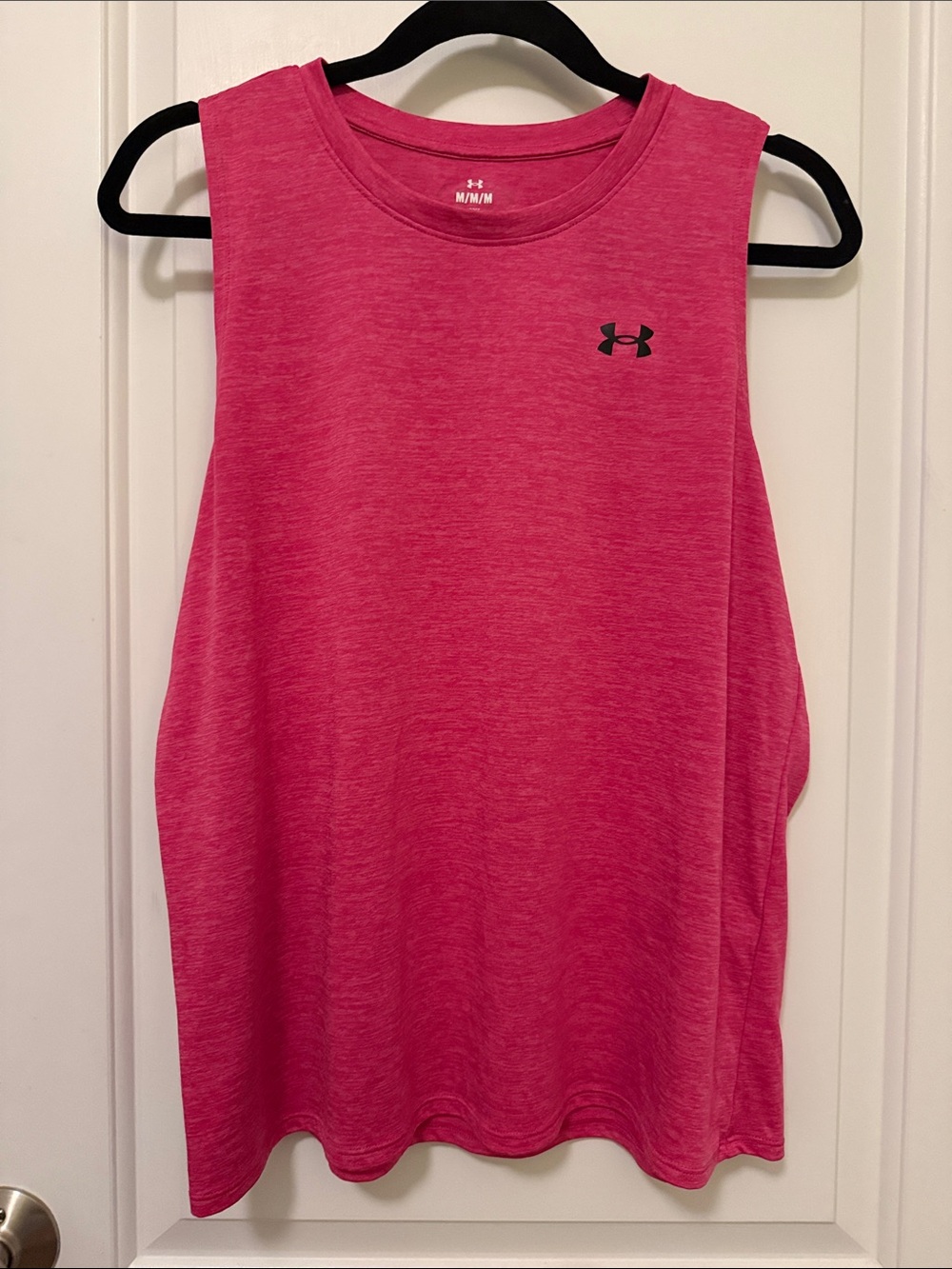 Under Armour Hot Pink Women's Sleeveless Training Tank